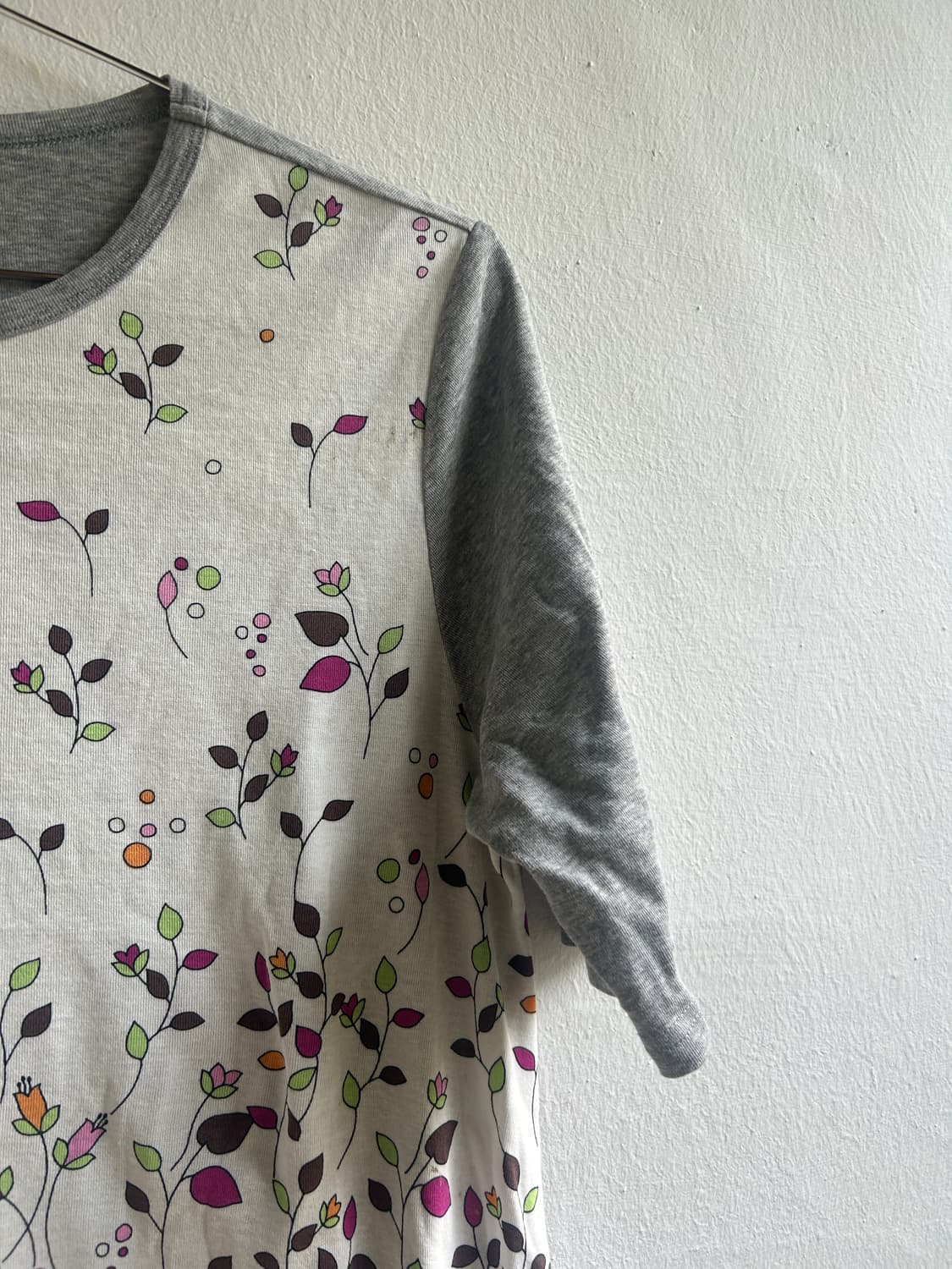 나비 꽃 티셔츠  상품이미지3