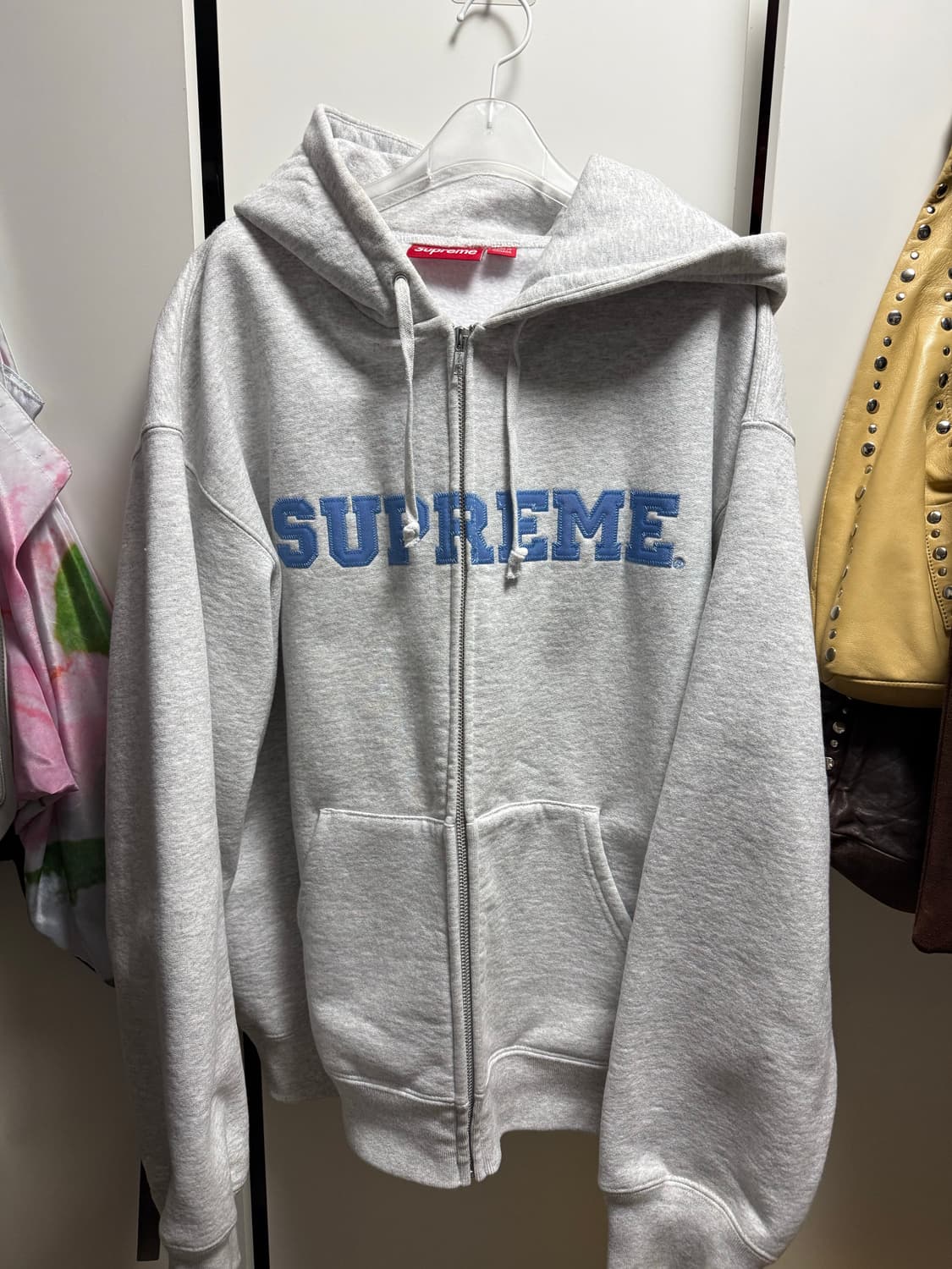 슈프림 컬리지에이트 아플리케 집업 후드 상품이미지2