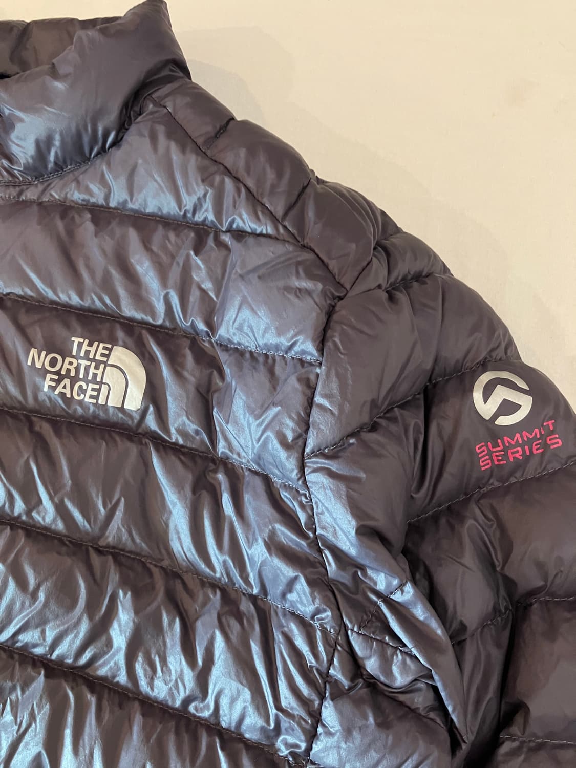 대대장 노스페이스 써밋800필 구스다운 경량패딩 상품이미지2