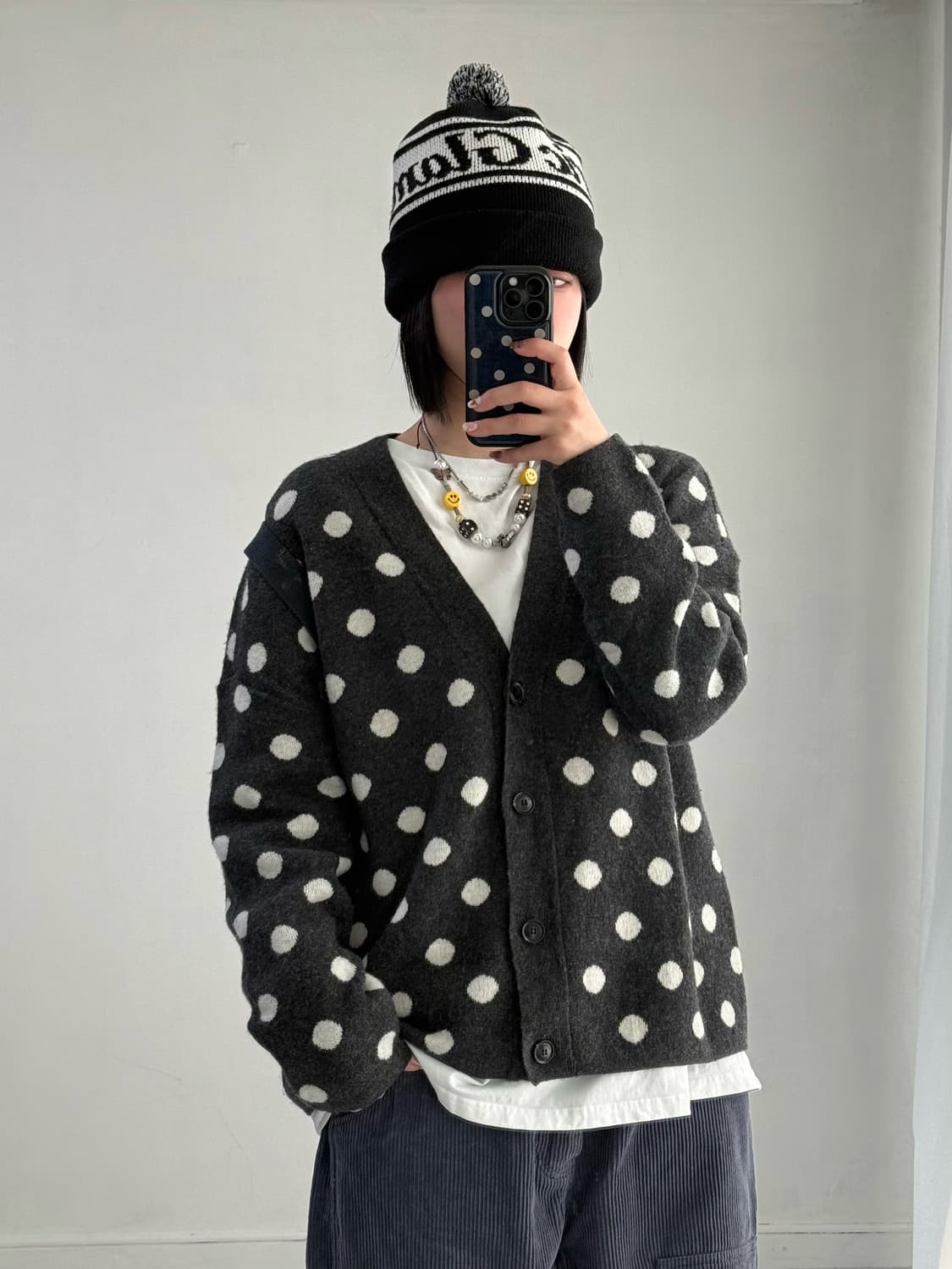 뱅뱅 차콜 도트 가디건 상품이미지2