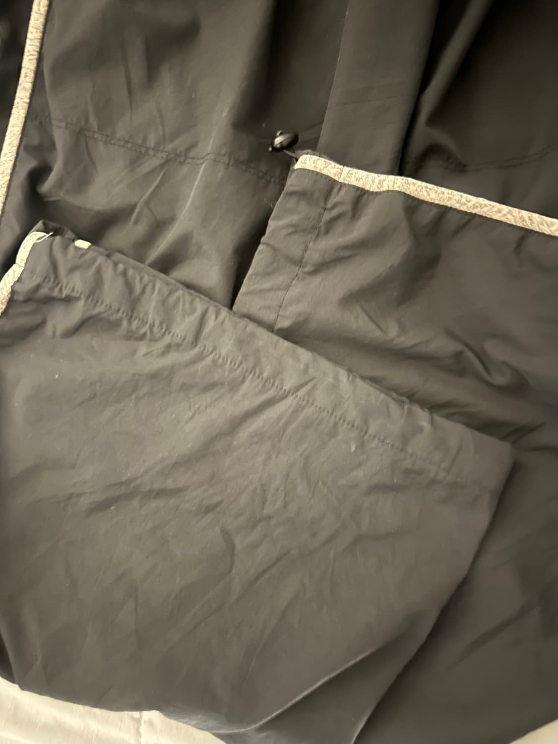 폴리테루 1011나일론 트랙 팬츠 블랙 팝니다. 상품이미지5