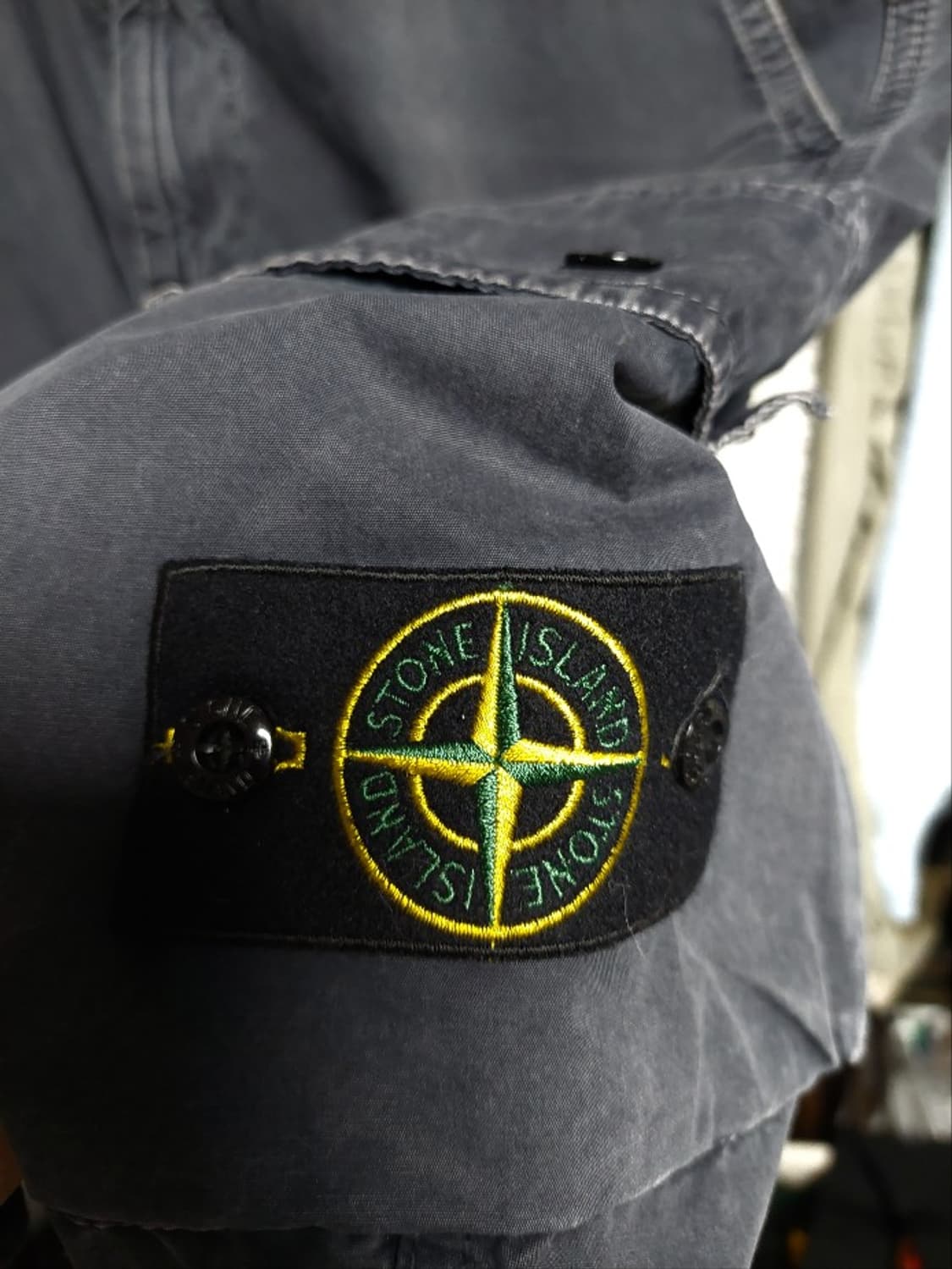 스톤아일랜드 카고 바지 블랙 w30 백화점판 상품이미지3