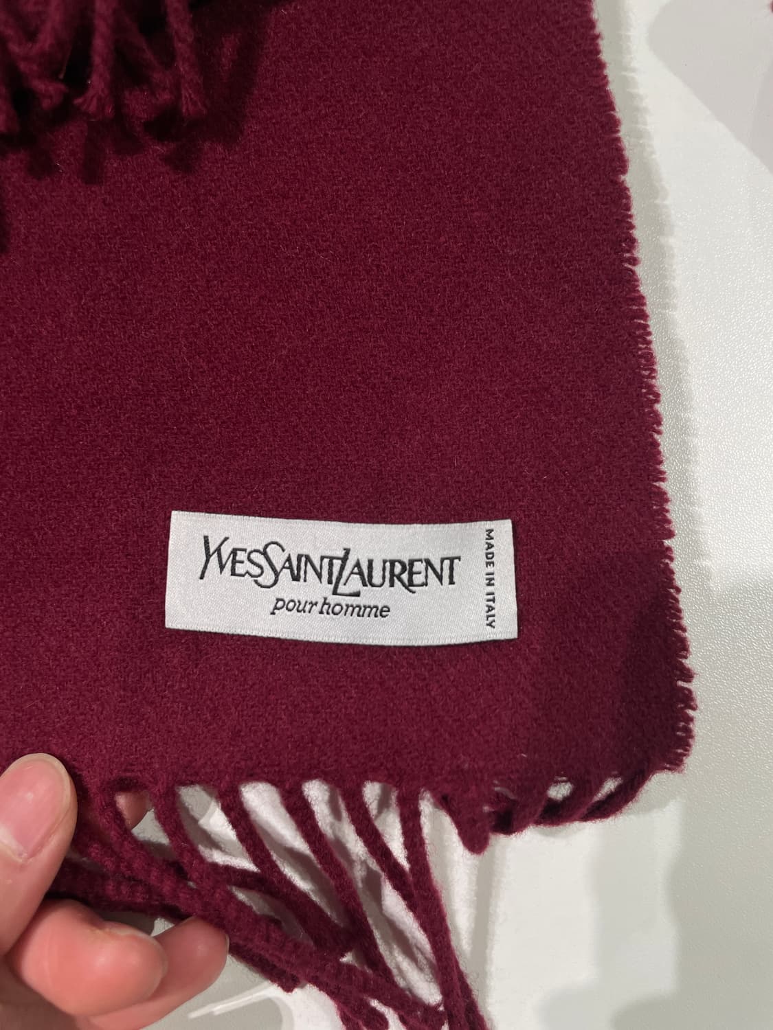 이브 생로랑 뿌르 옴므 레드 와인 로고 울 머플러 상품이미지5