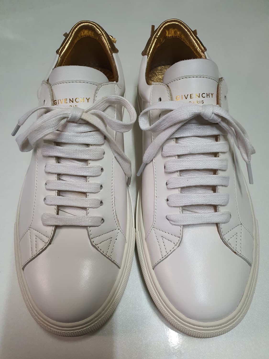 지방시 골드펄 스니커즈 270 상품이미지1