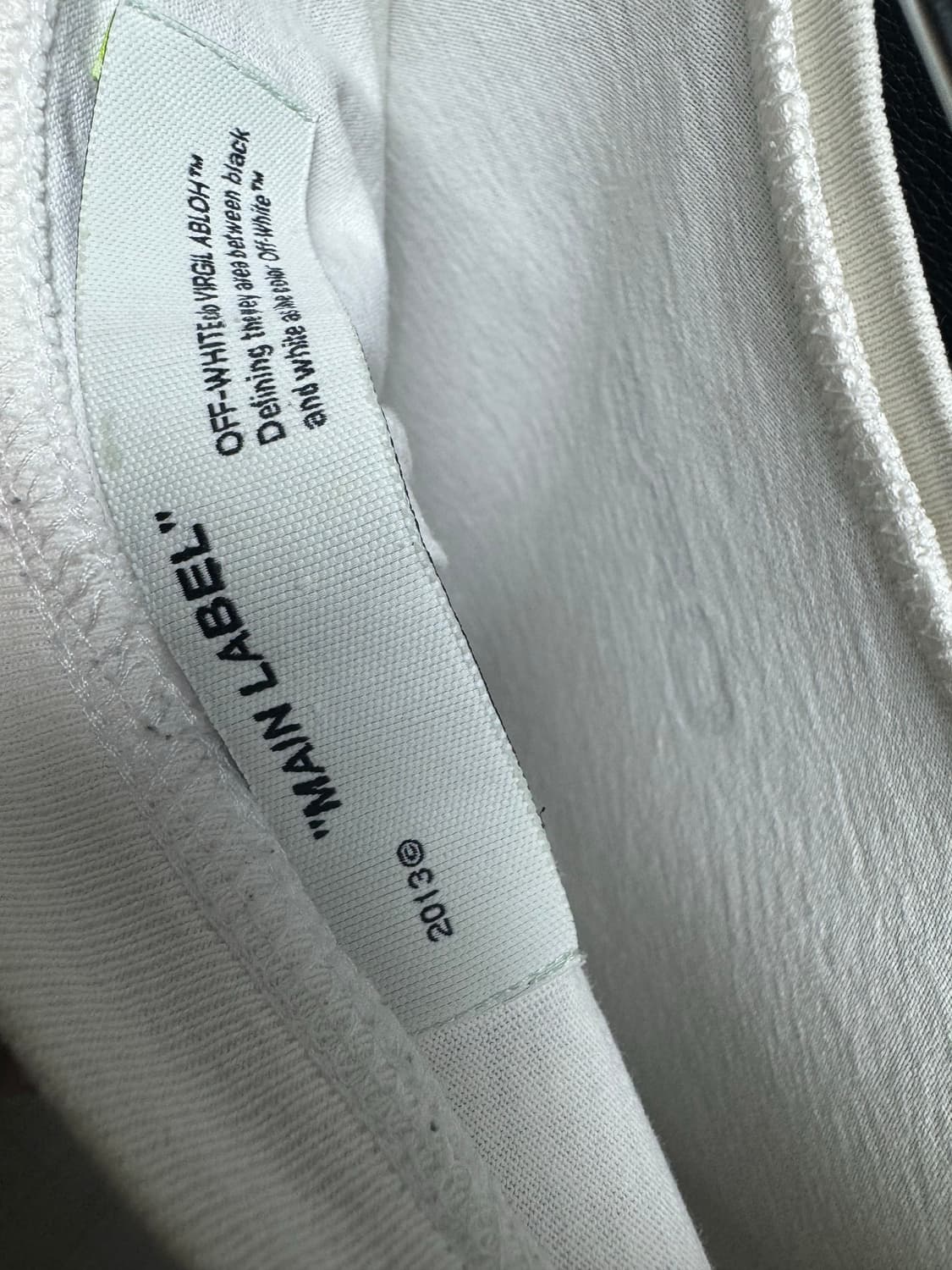 오프화이트 반팔 판매 합니다~ 상품이미지3