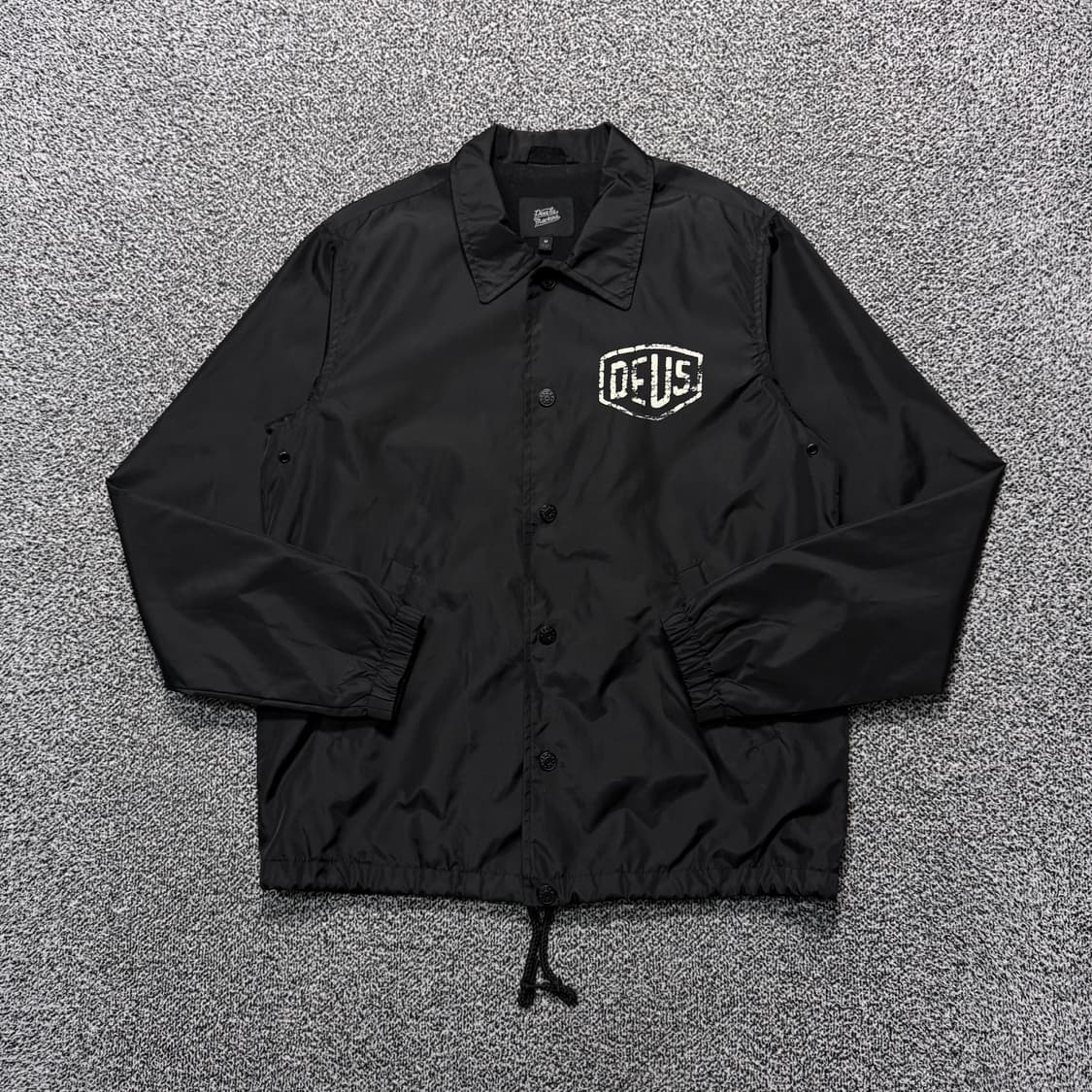 Name : 데우스 빈티지 스크레치 디테일 블랙컬러 코치자켓 :)  상품이미지1