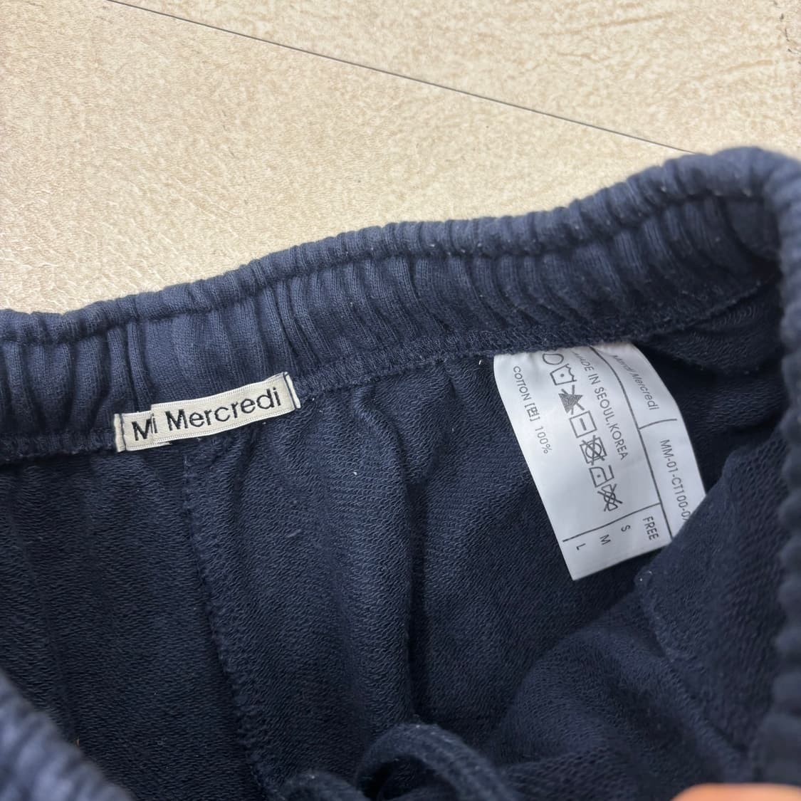 마르디 메크르디 플라워 네이비 반바지 상품이미지3