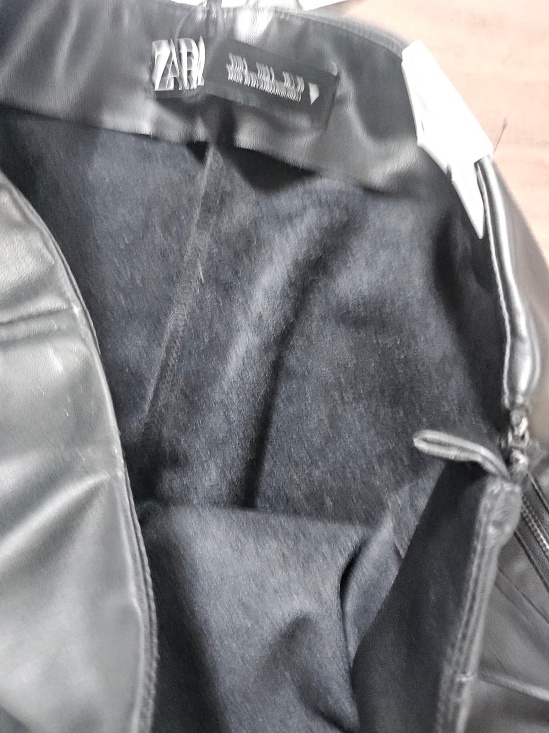 자라 블랙 레더 팬츠  L 사이즈 상품이미지6