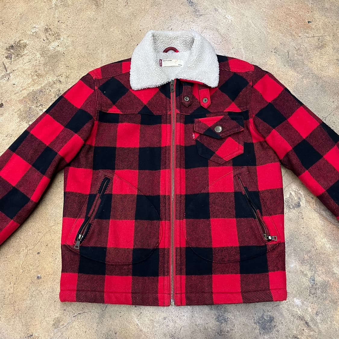 [정품/M] 리바이스 레드 블랙 체크 쉐르파 자켓 b19 상품이미지3
