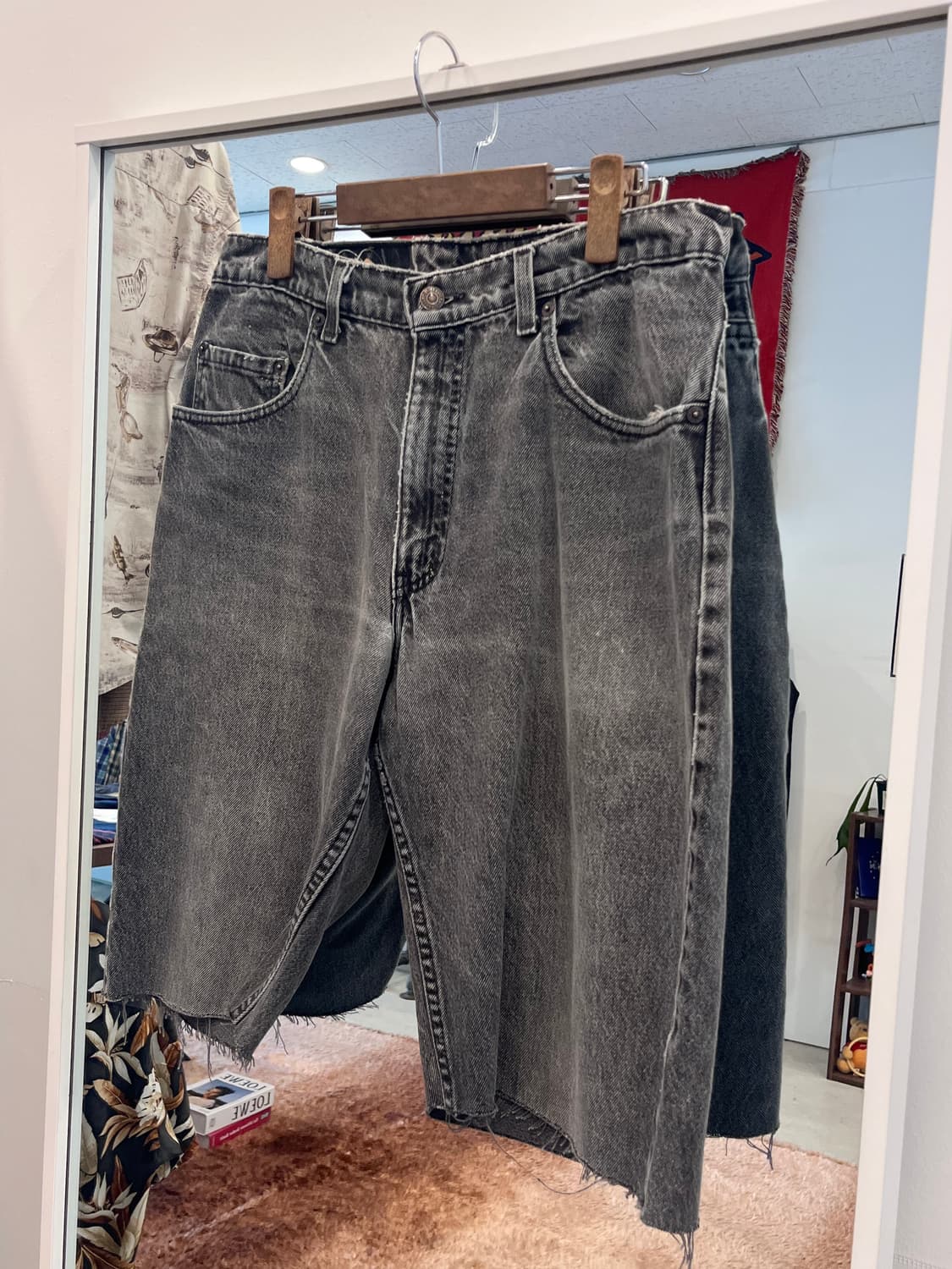 90s Levis 리바이스 560 흑청 컷오프 데님 쇼츠 팬츠 (USA) 상품이미지1