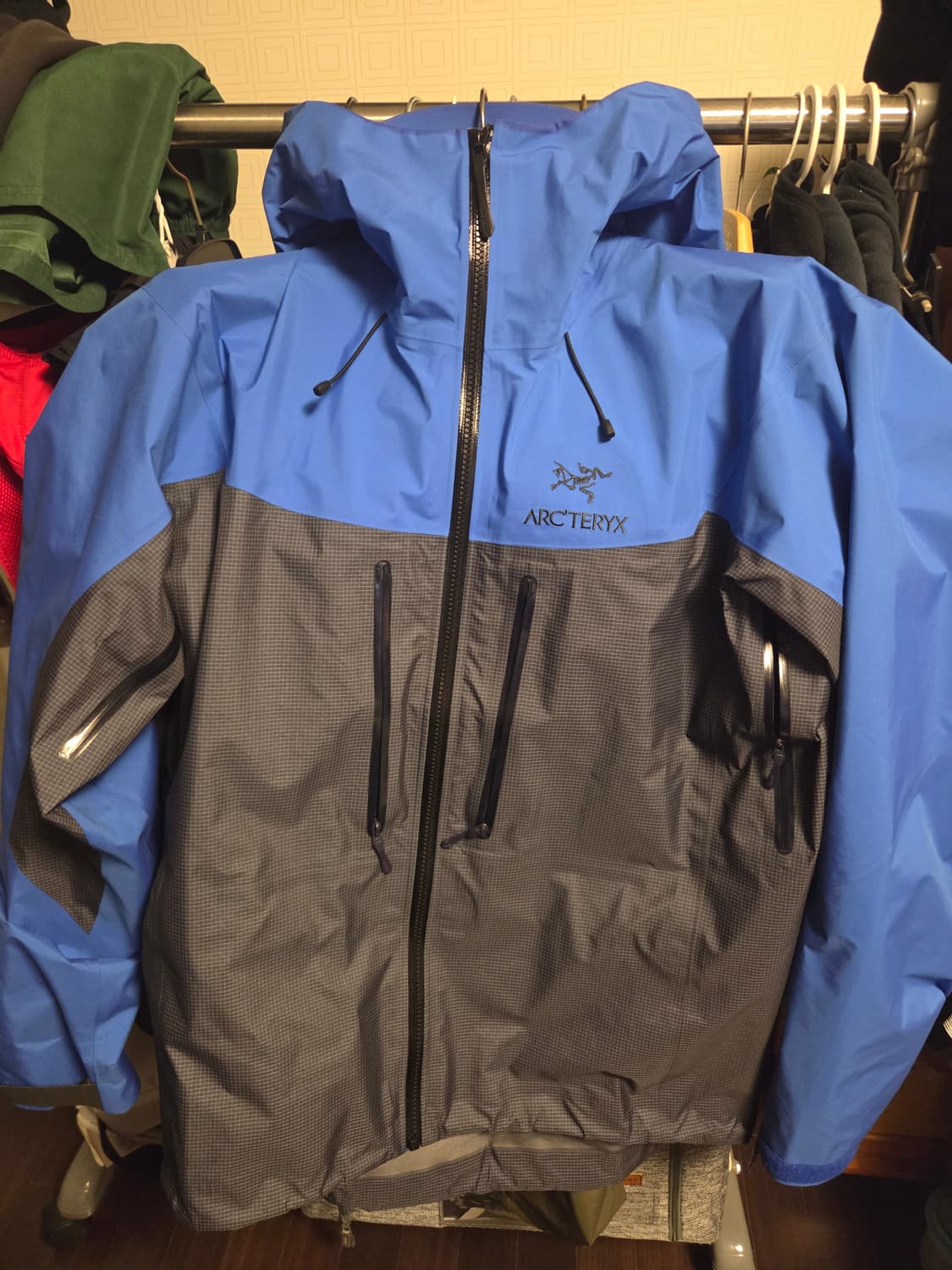 아크테릭스 알파 자켓 M 상품이미지1