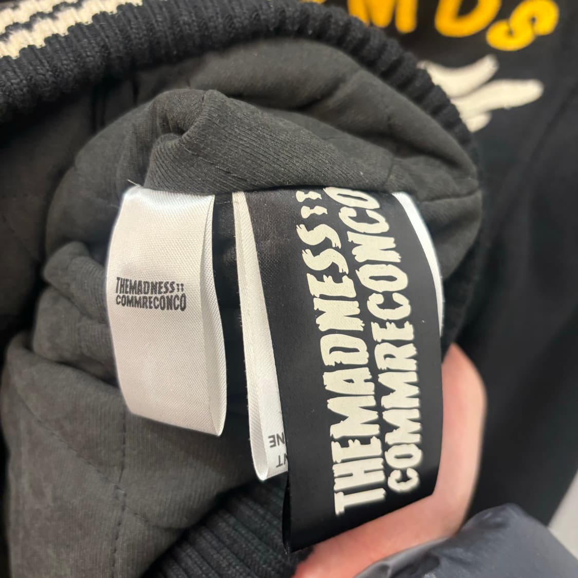 The Madness 더 매드니스 울 바시티 자켓 M 상품이미지9