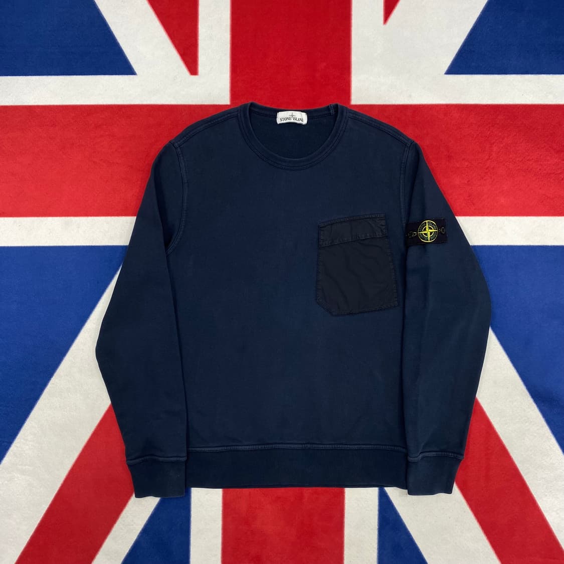  스톤아일랜드 맨투맨 L  상품이미지1