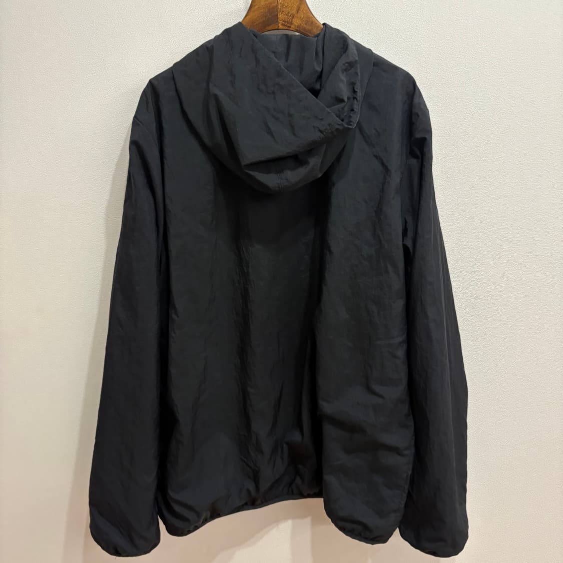 아디다스 에센셜 윈드브레이커 블랙 L 상품이미지5