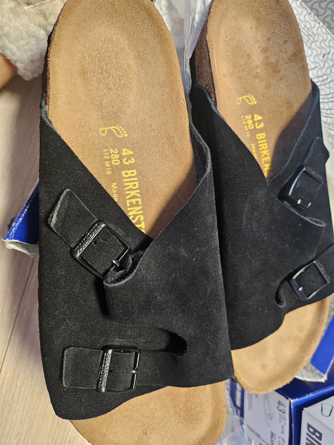 버켄스탁 블랙 스웨이드 샌들 280 상품이미지1