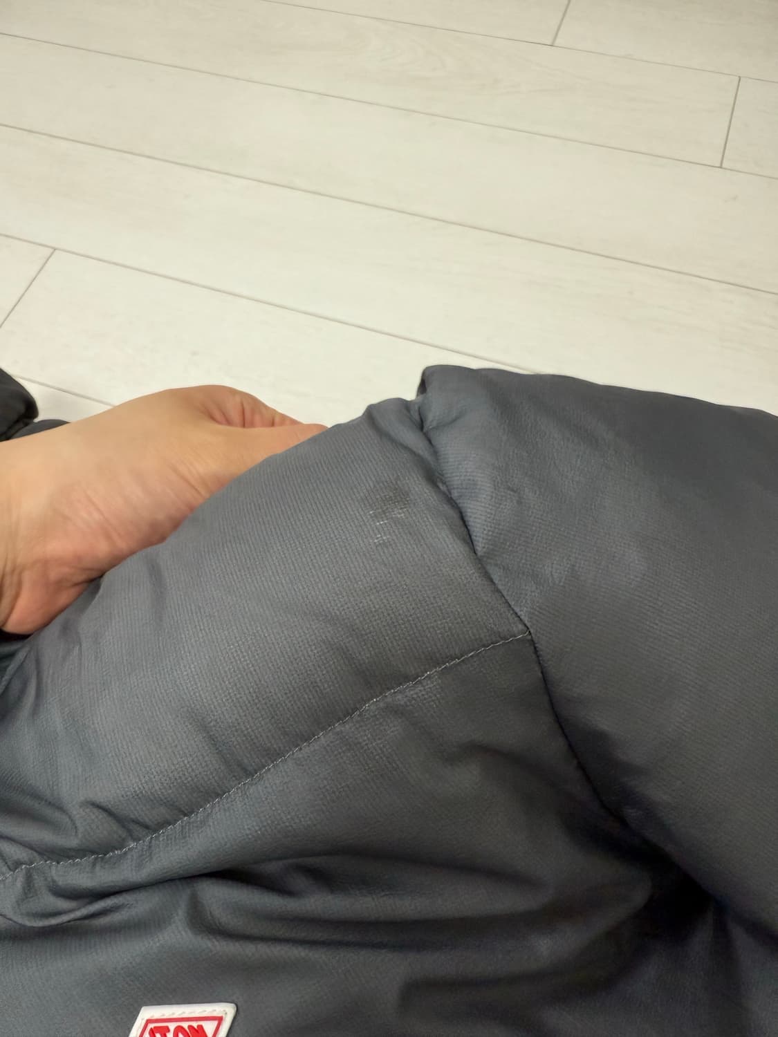 단톤 마이크로 립스탑 패딩 그레이 M 사이즈 100-103 사이즈감  구 상품이미지7