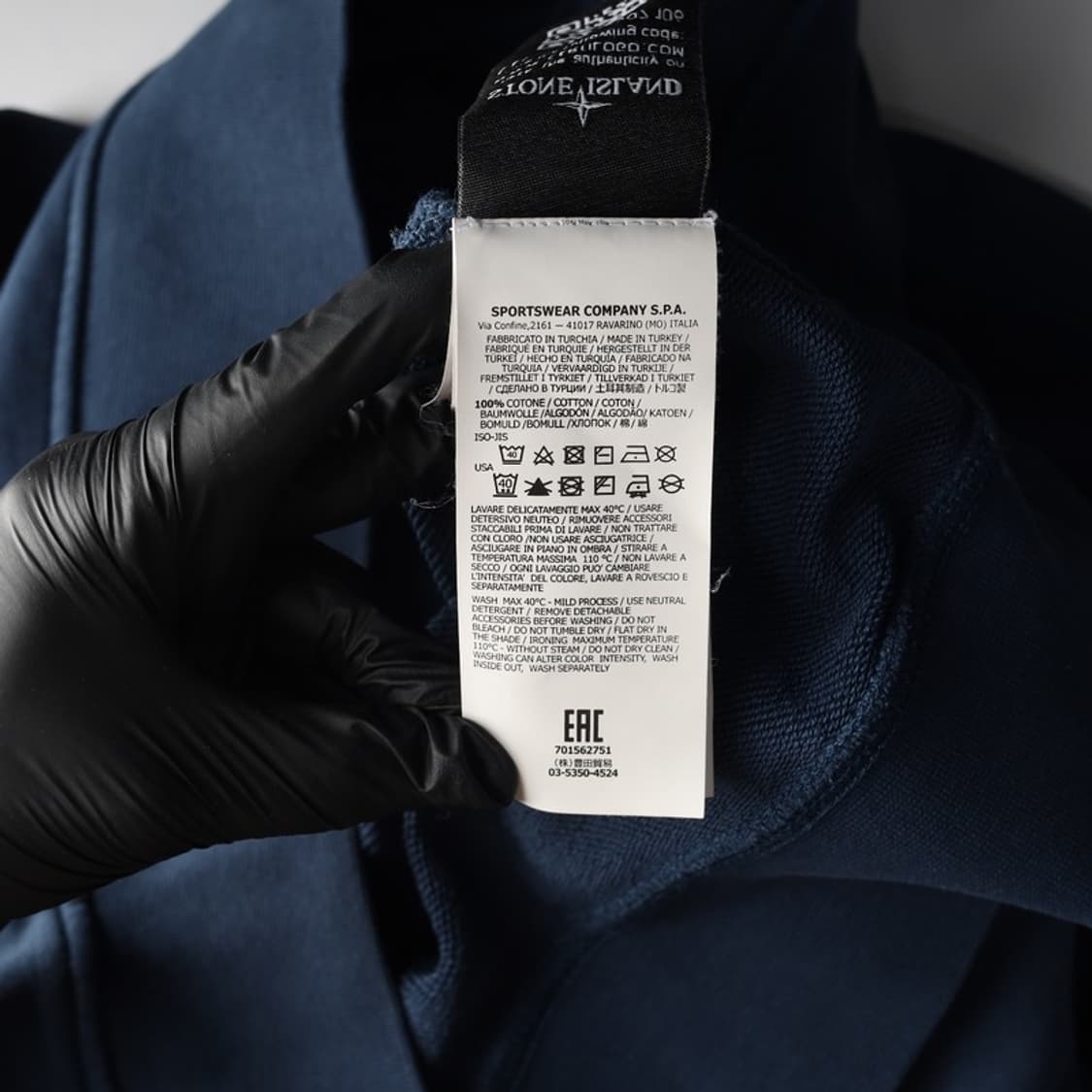 스톤아일랜드 와펜 패치 코튼 맨투맨 네이비 상품이미지7