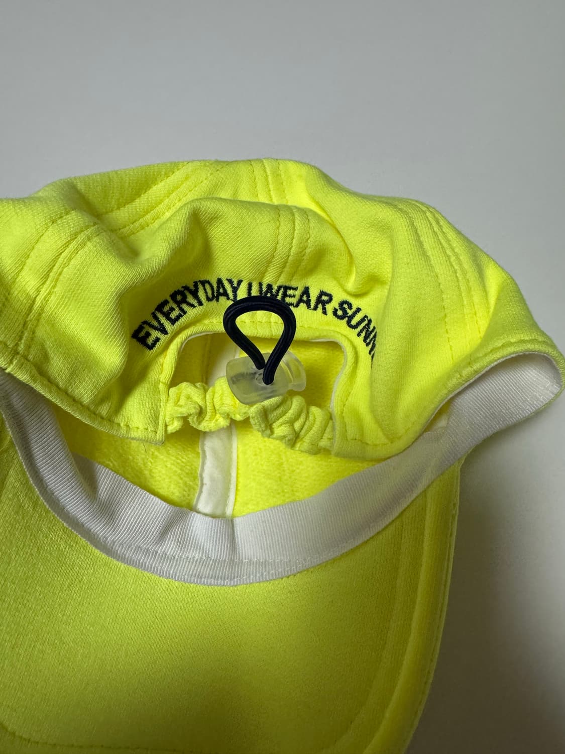 써네이 네온 볼캡 미친가격에 판매합니다! 상품이미지8