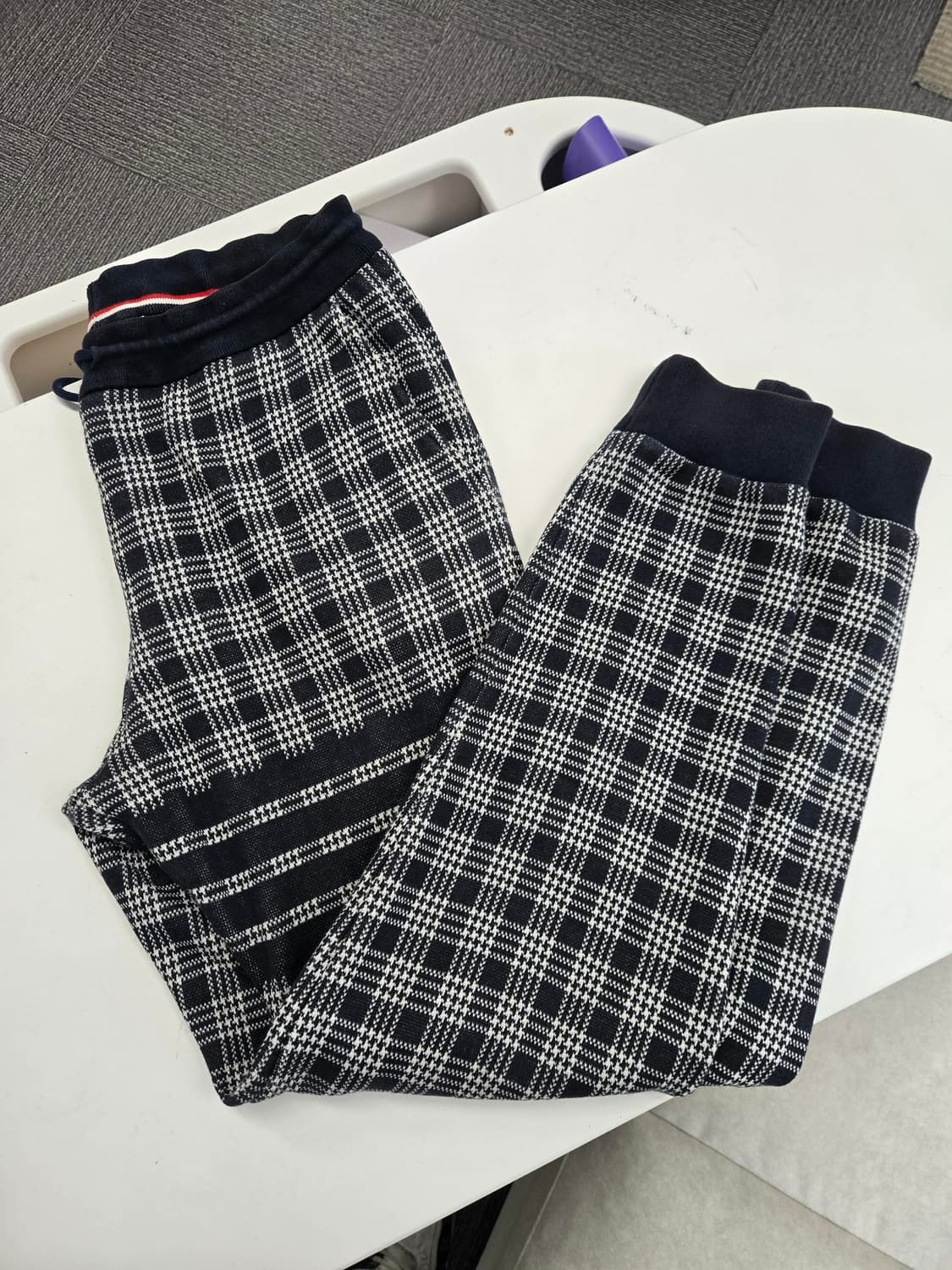 [40%할인] 톰브라운 체크 조거팬츠 1사이즈 상품이미지3