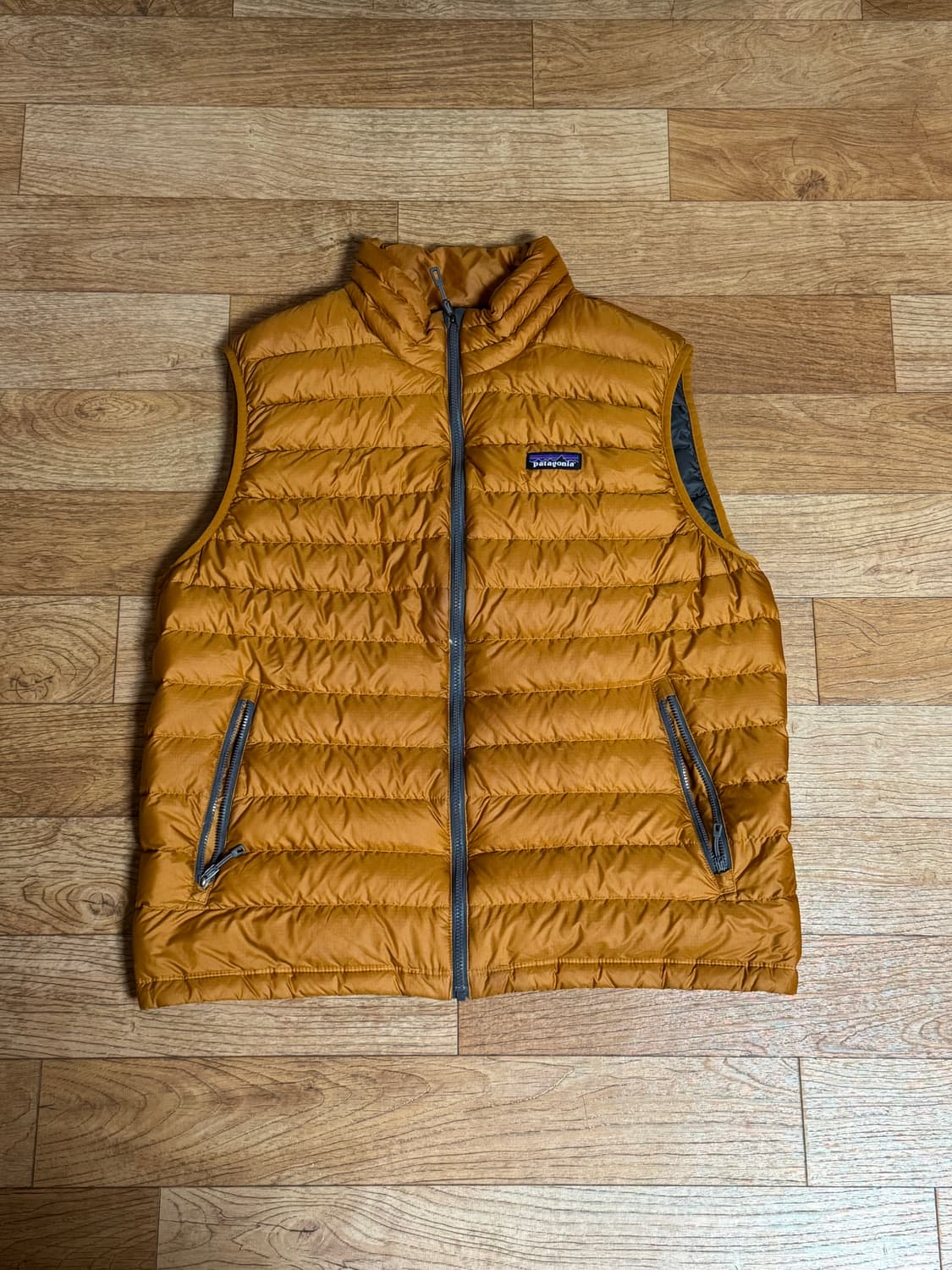 파타고니아 패딩 조끼 상품이미지1