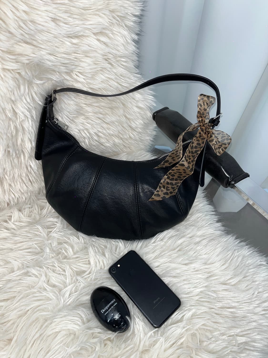 Classic Leather Black Shoulder Bag 상품이미지5