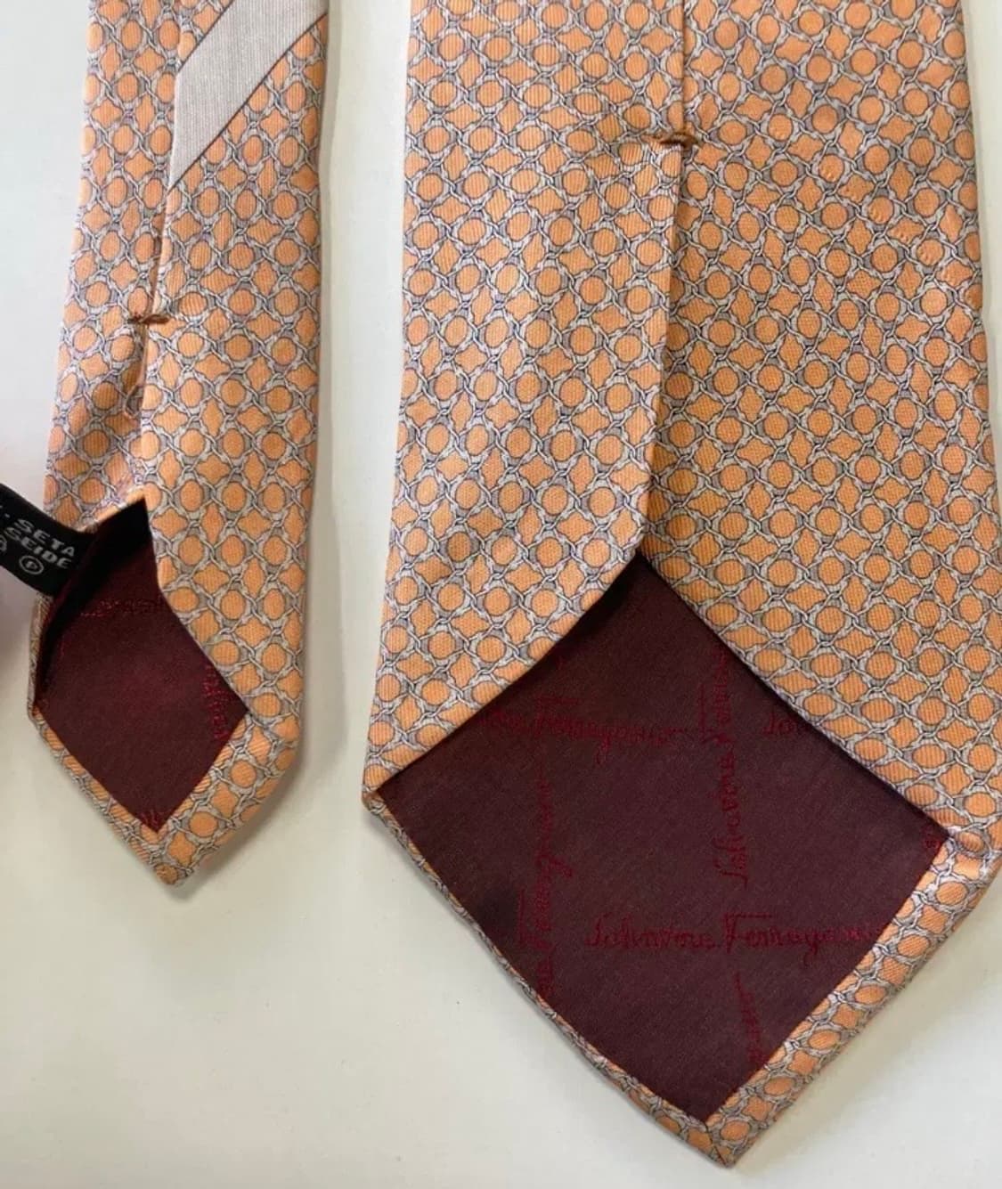 페레가모 넥타이 상품이미지8