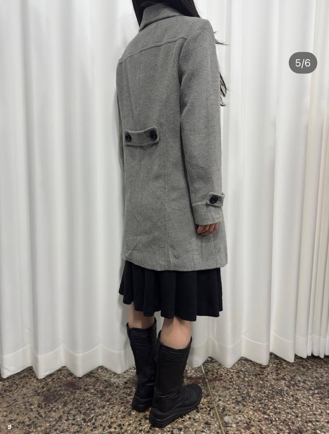 Soft gray button coat 상품이미지3