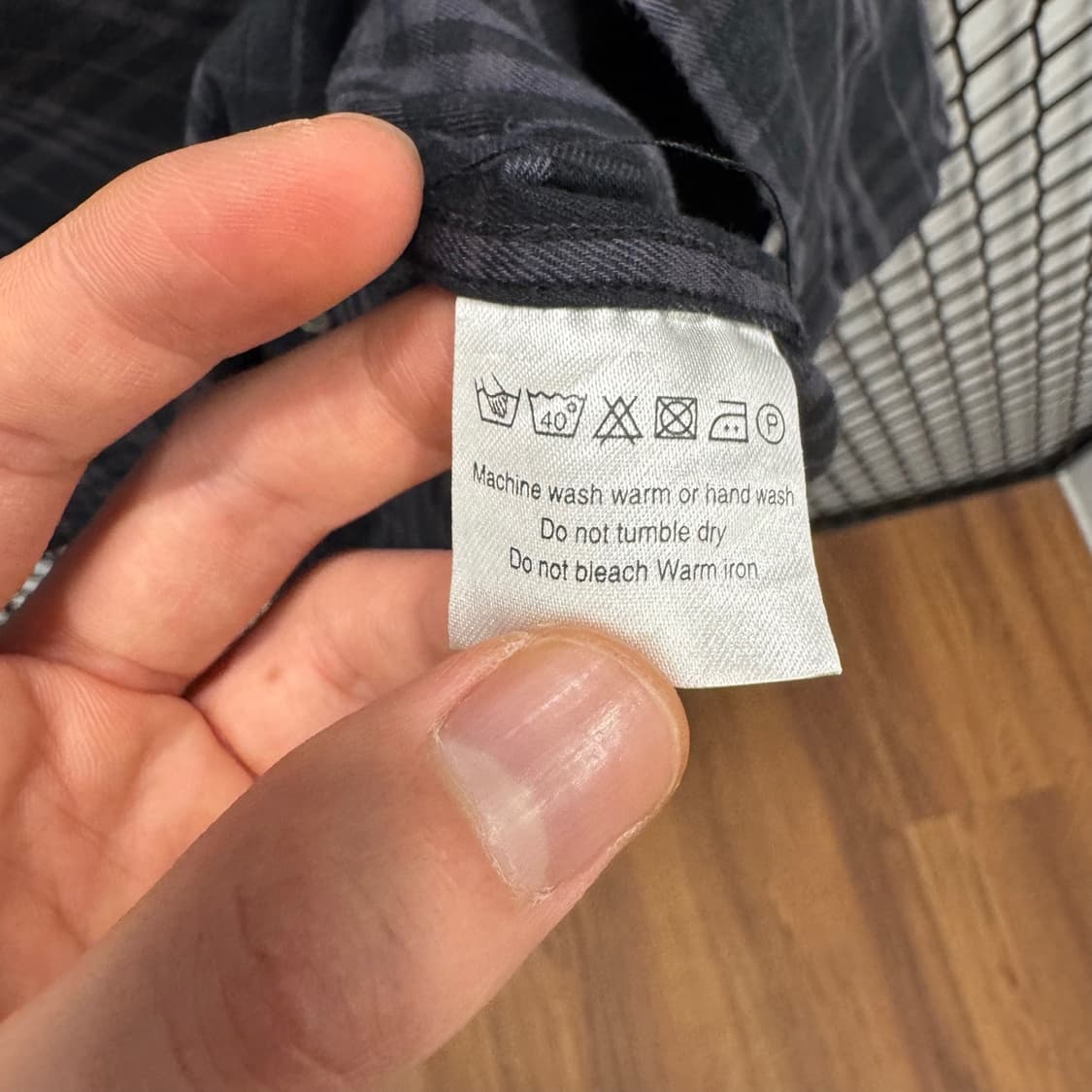 버버리 노바체크 긴팔 셔츠 기사 로고 원포켓 디테일 네이비 상품이미지7