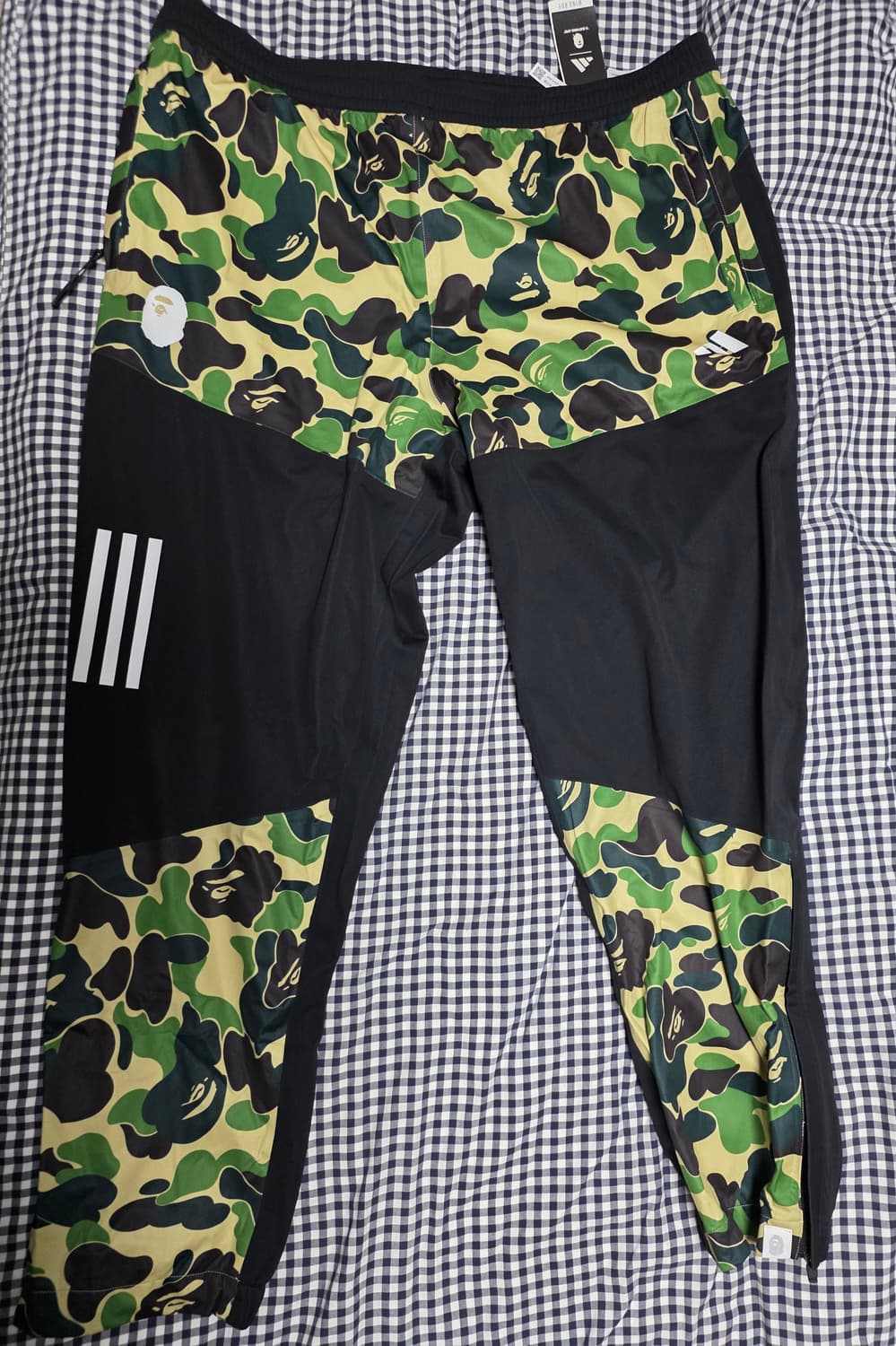 (새상품) 아디다스 x 베이프 wind rdy 팬츠 2XL 상품이미지1