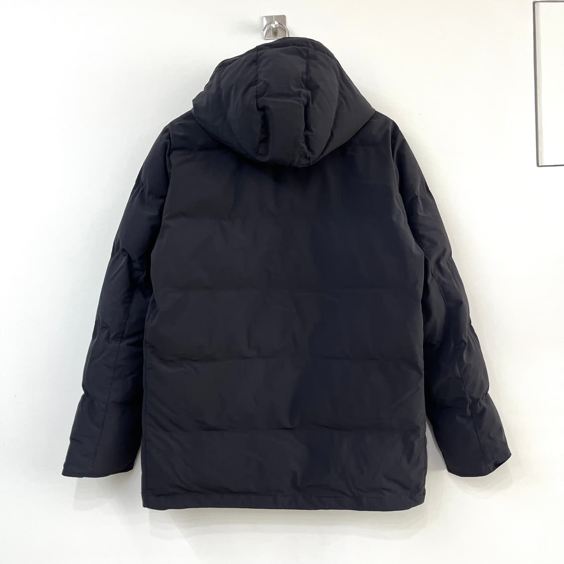 칼하트 WIP 알파인 코트 블랙 패딩 자켓 상품이미지3