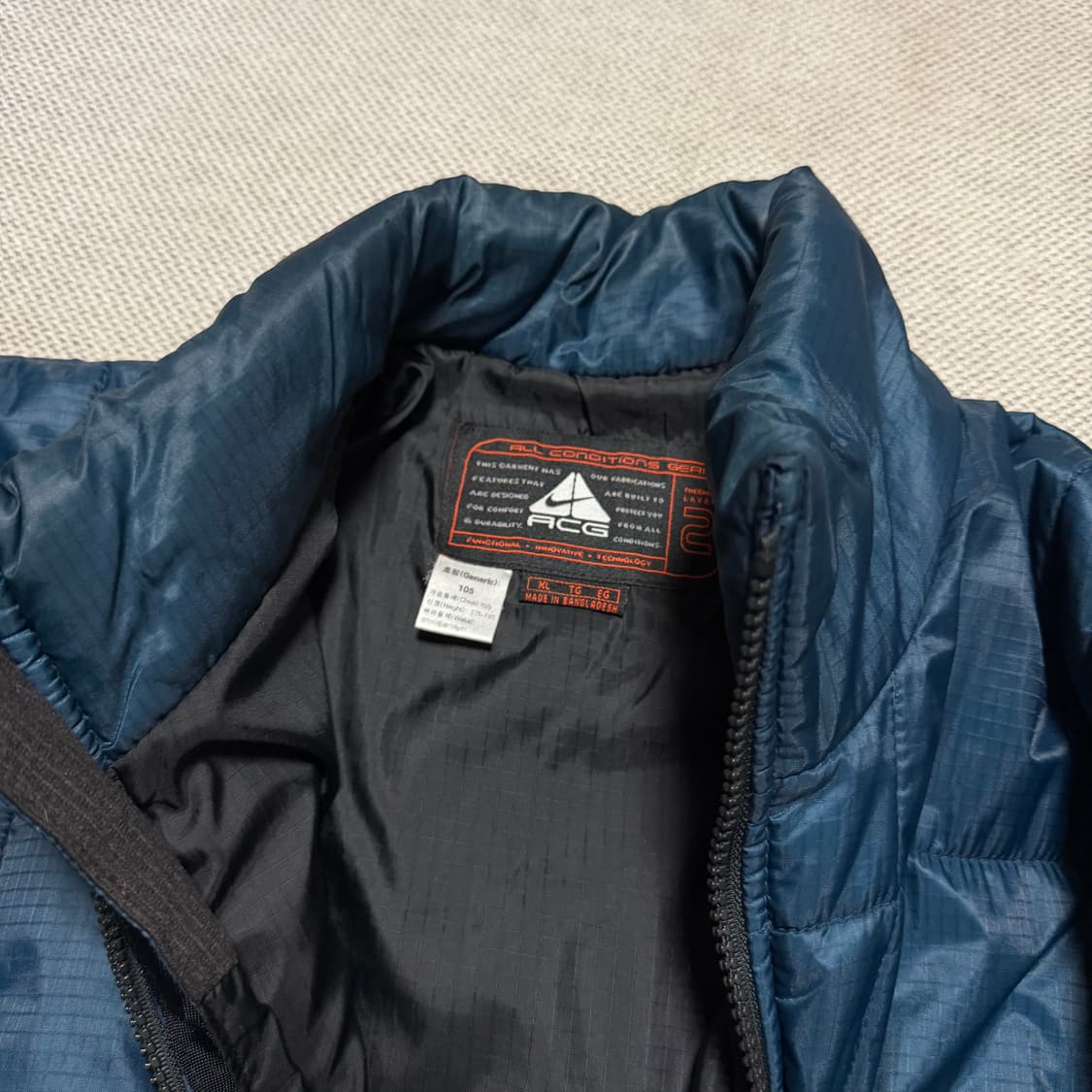 나이키 ACG 경량패딩 자켓 상품이미지2