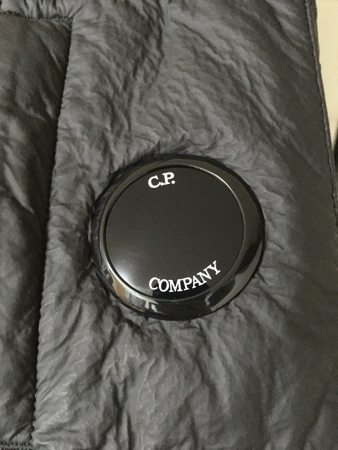 CP컴퍼니 펠트로 바이 필름 숏 자켓 블랙 판매합니다 상품이미지7