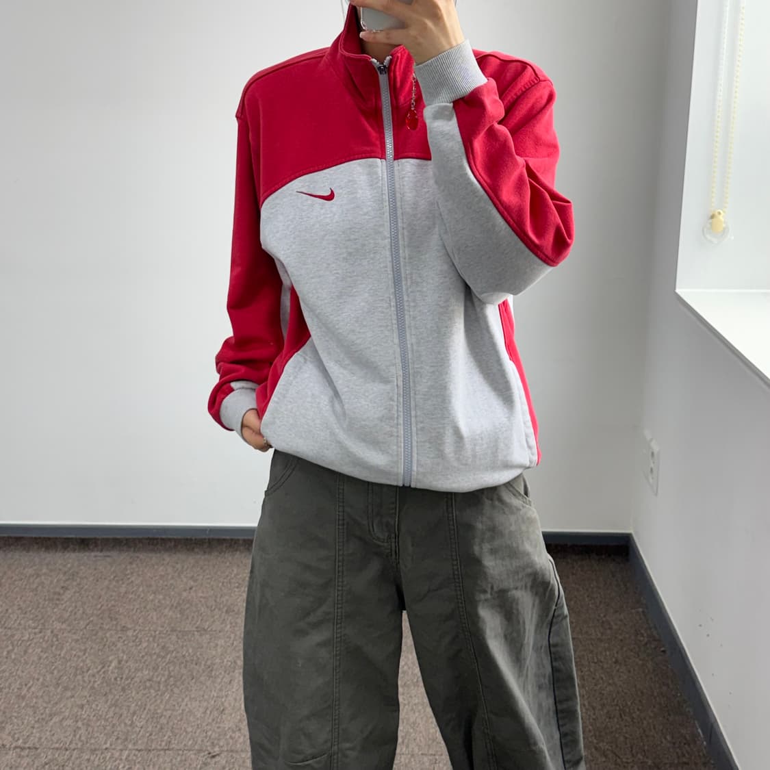 Nike 나이키 레드 로고 레드 그레이 집업 상품이미지1