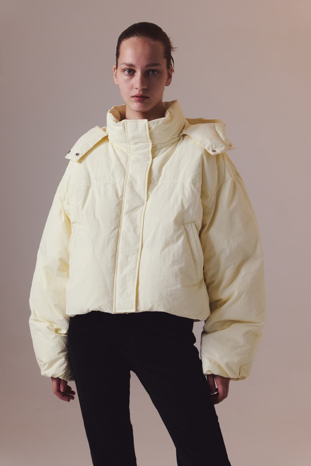 여성 S) 인사일런스 우먼 오버핏 구스다운 푸퍼 패딩 점퍼 크림 희귀 상품이미지1