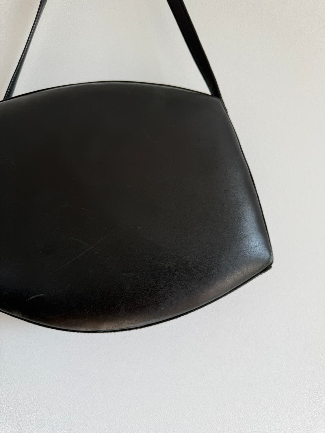 아카이브앱크(Archivepke) 레더 프레임백 상품이미지7