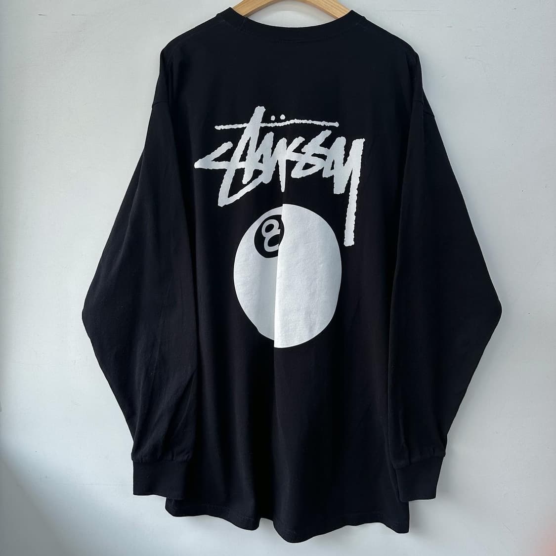 스투시 8ball 블랙 롱슬리브 상품이미지6