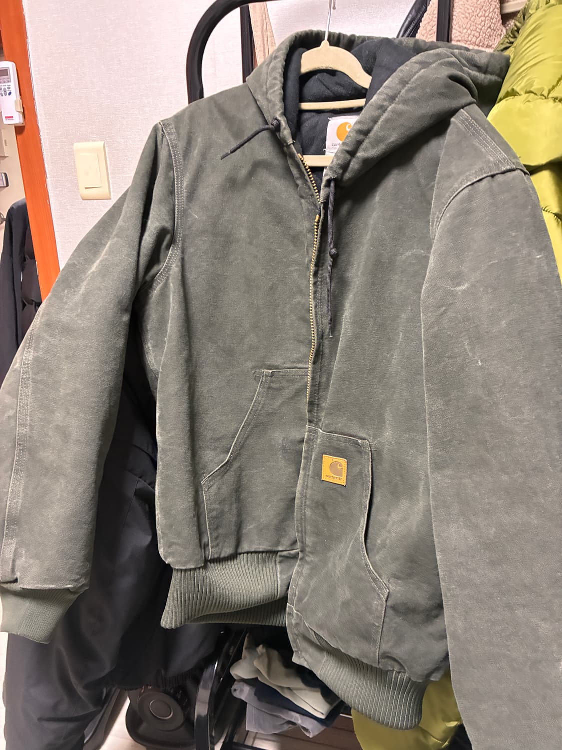 칼하트 j130 mos s사이즈 상품이미지1