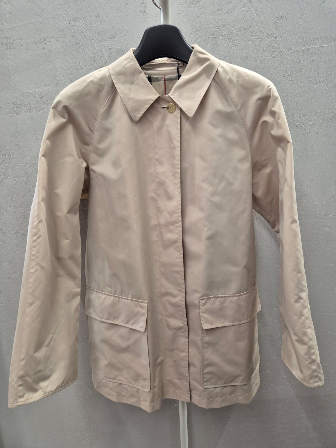 버버리 베이지 폴리에스터 코트 상품이미지2