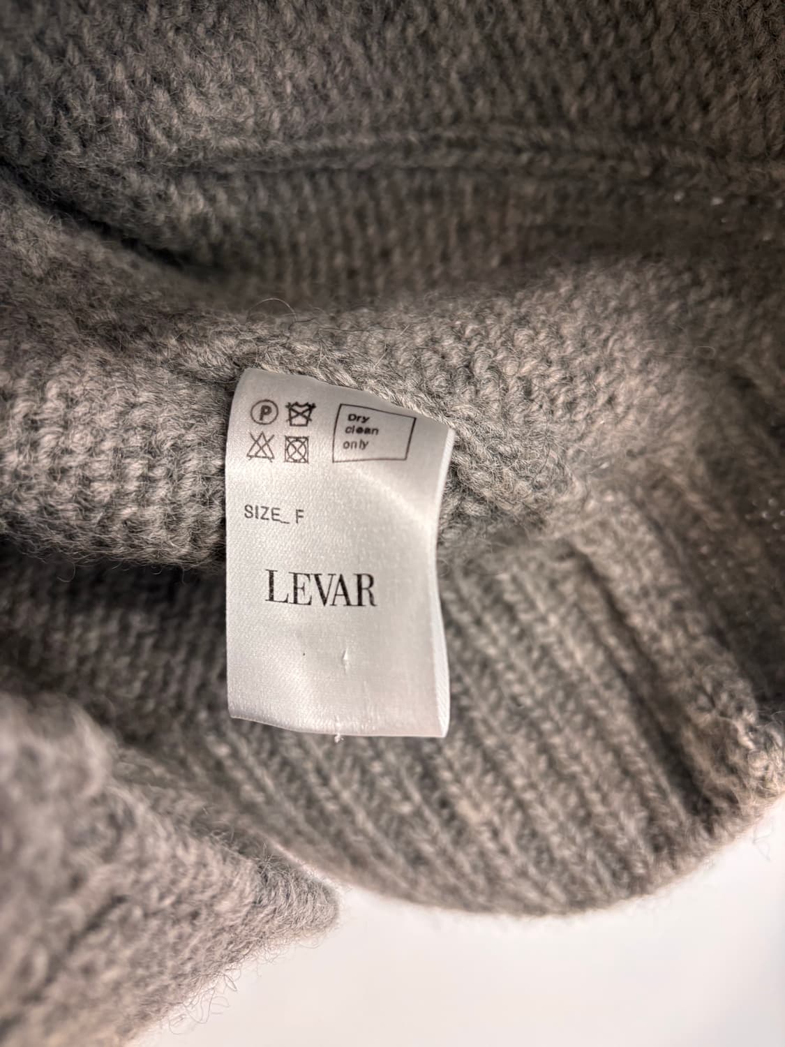 르바(LEVAR) 노르딕 페어아일 핸드메이드 울 가디건 상품이미지4