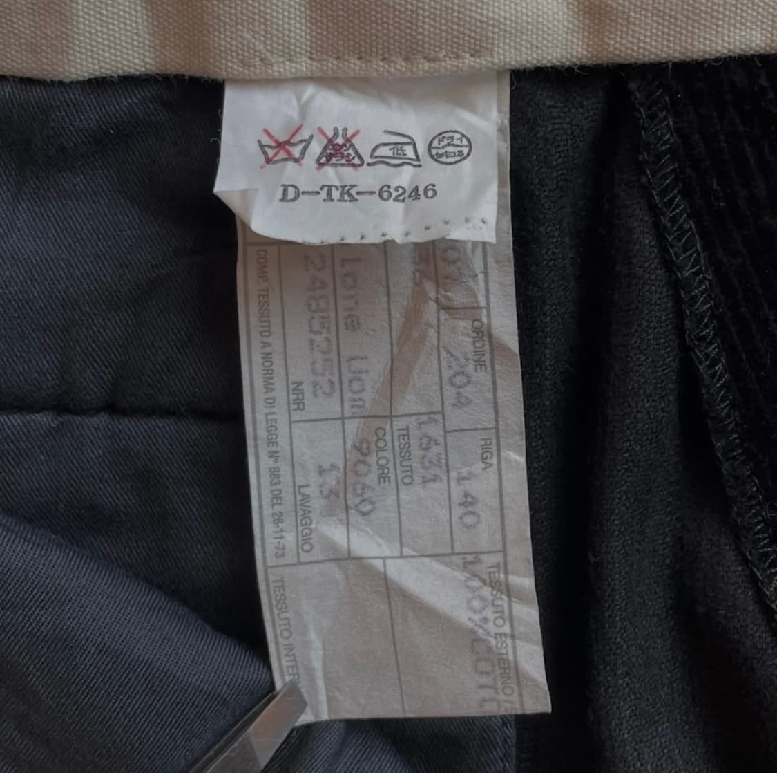 조르지오 아르마니 코듀로이 블랙 팬츠 상품이미지8