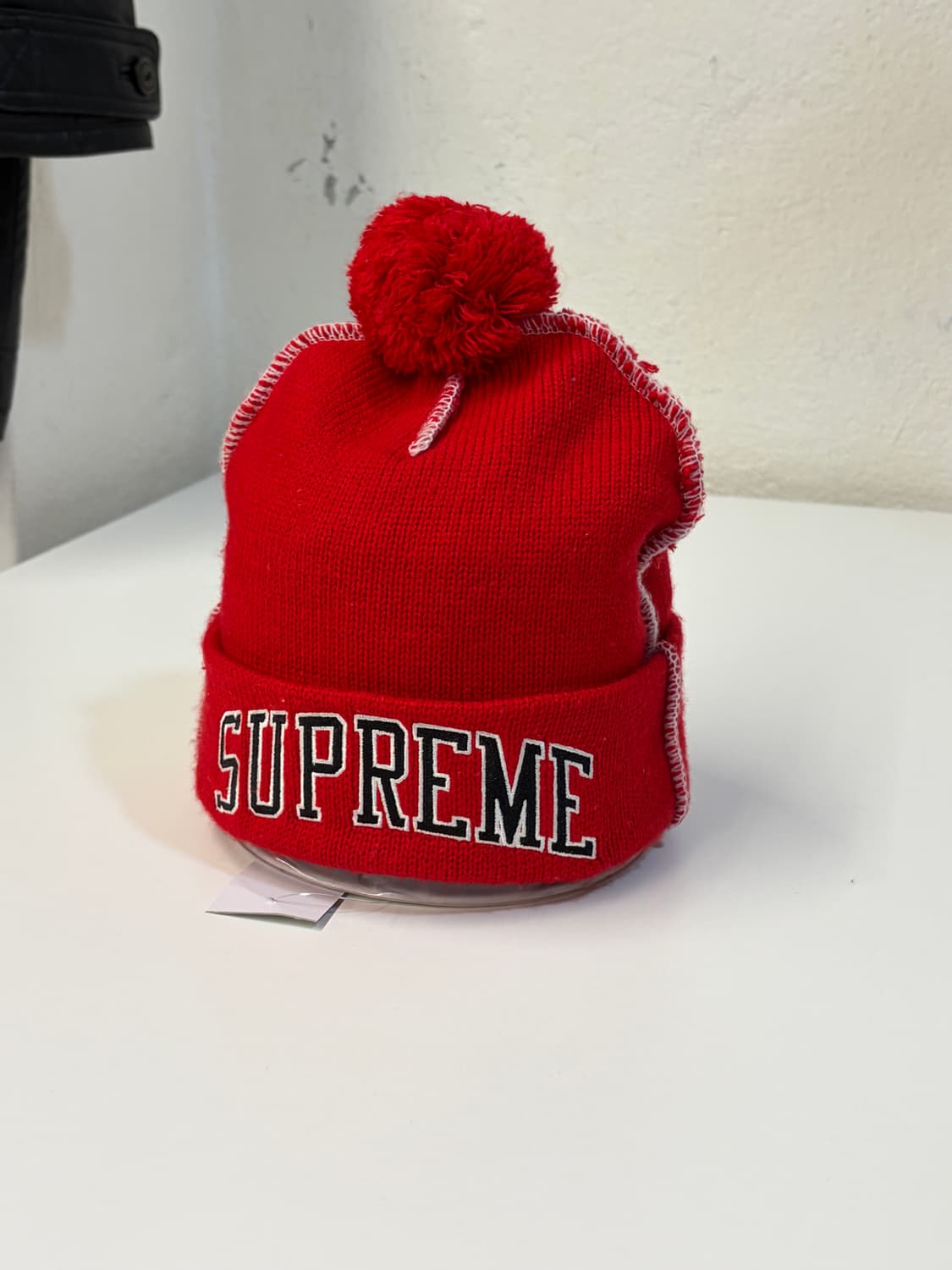 슈프림 폼폼 방울 비니 상품이미지2