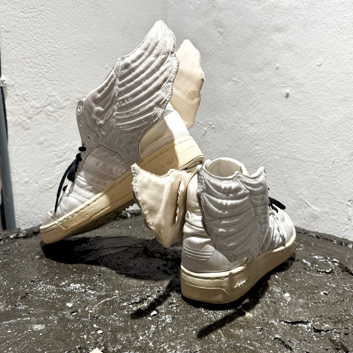 adidas × Jeremy Scott – Wings 2.0 Satin  상품이미지6