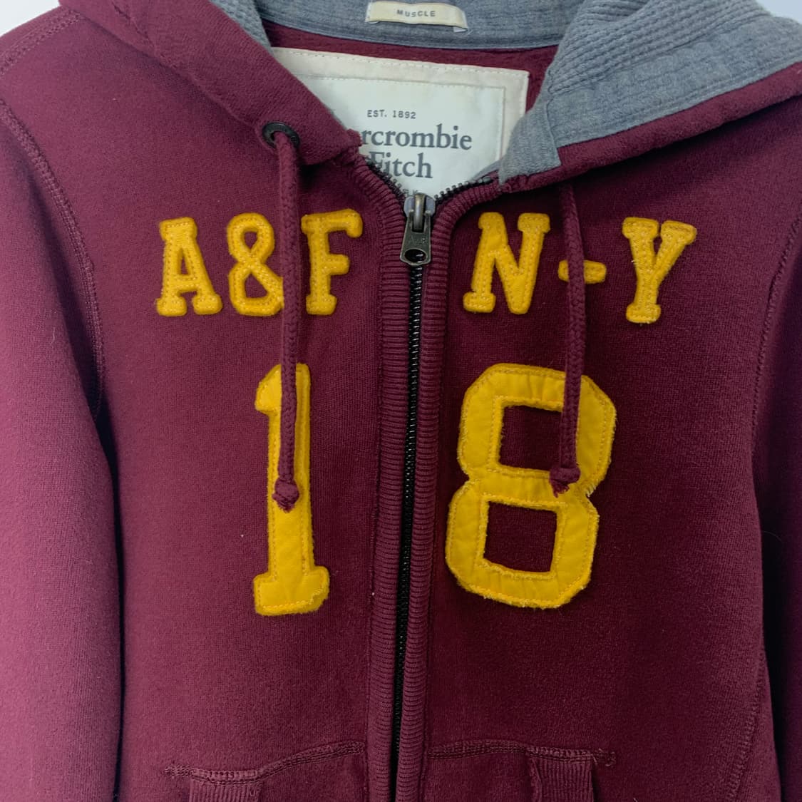 아베크롬비 y2k 와투케 버건디 아방핏 후드집업 상품이미지4