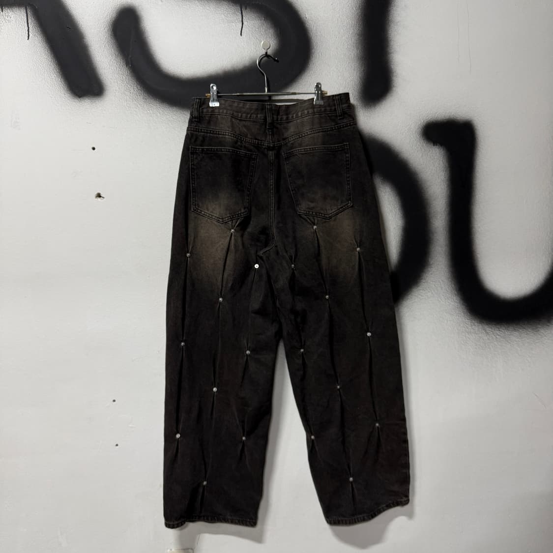 VTG 빈티지 샌드워싱 스톤 디테일 벌룬핏 와이드 데님 팬츠 상품이미지2