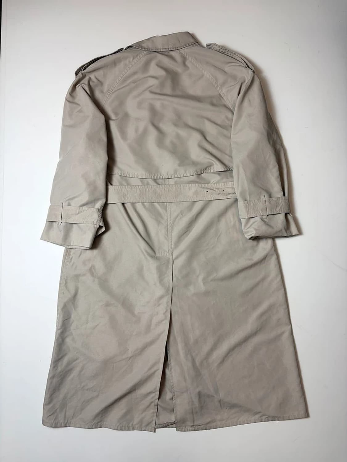 버버리 90's OG 러프 벨티드 트렌치 코트 PN9258 상품이미지5