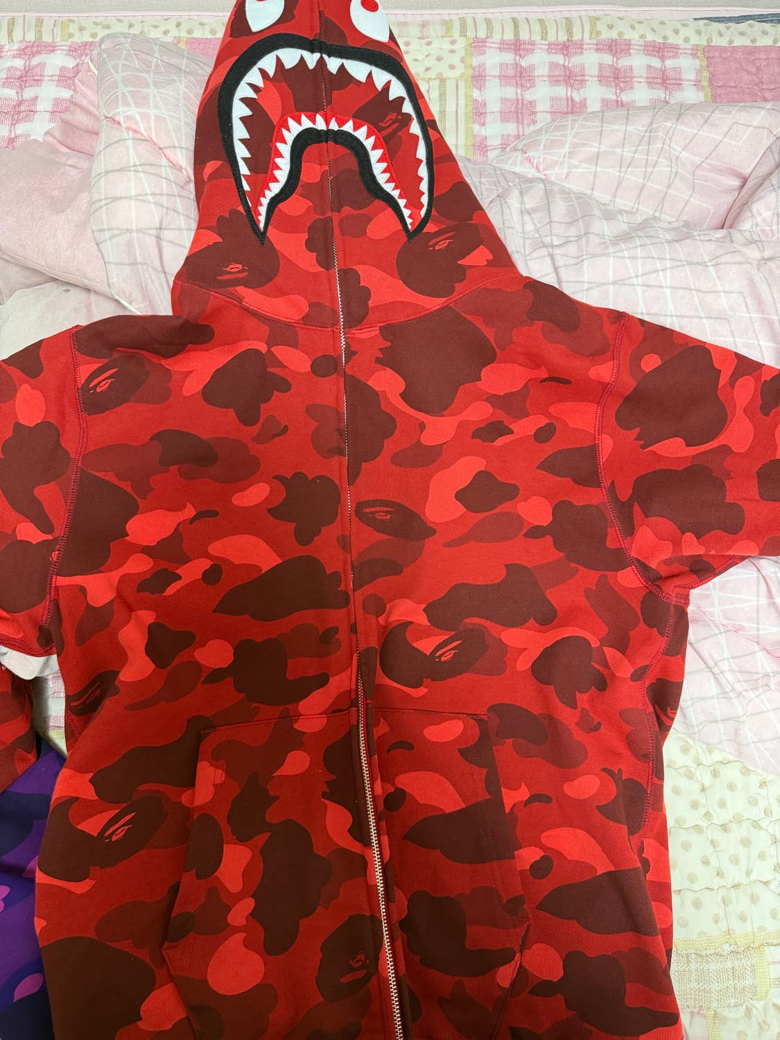 베이프 적계 샤크후드(후드집업) 급처 상품이미지1