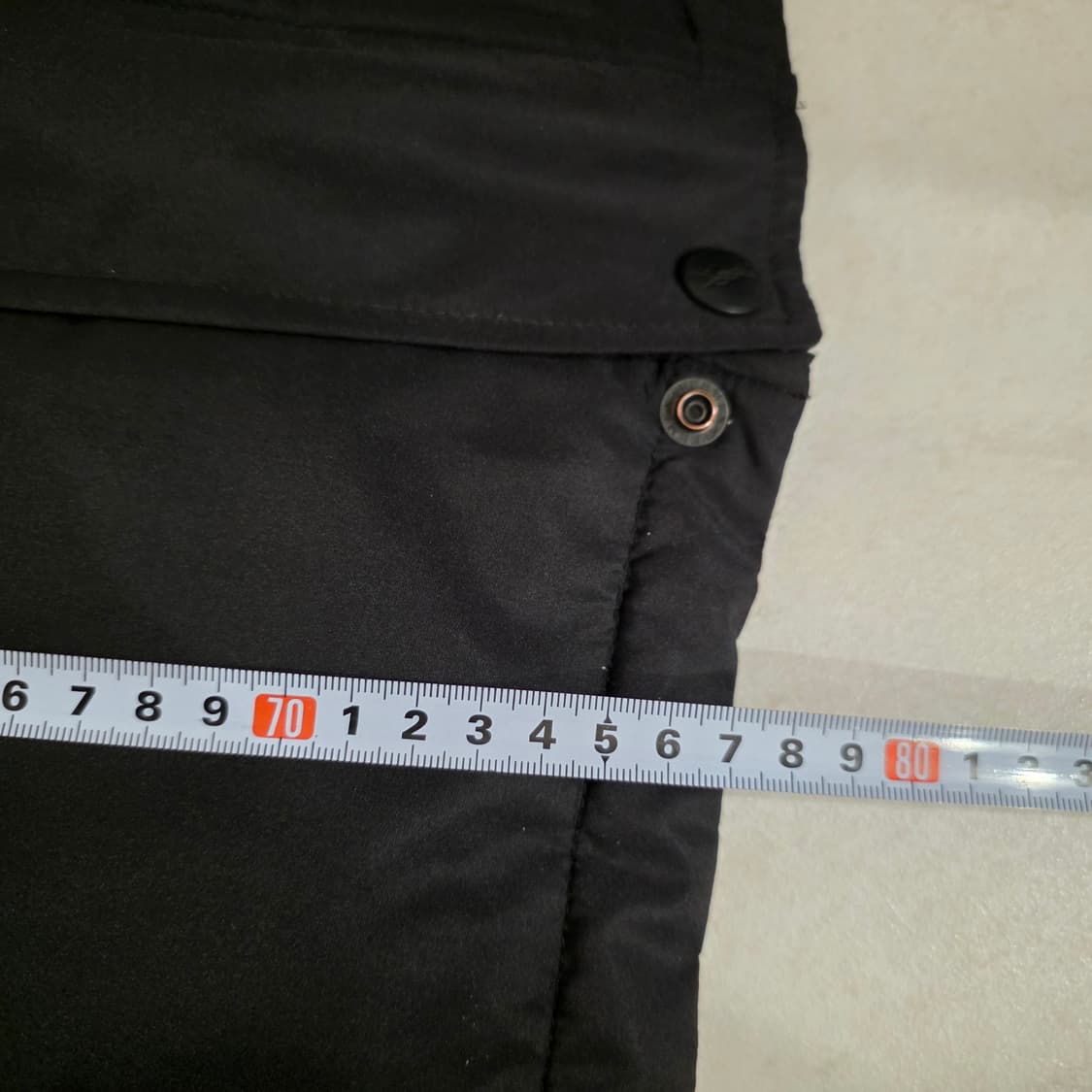 입생로랑 구스다운 패딩 점퍼 블랙 95(M) 상품이미지7