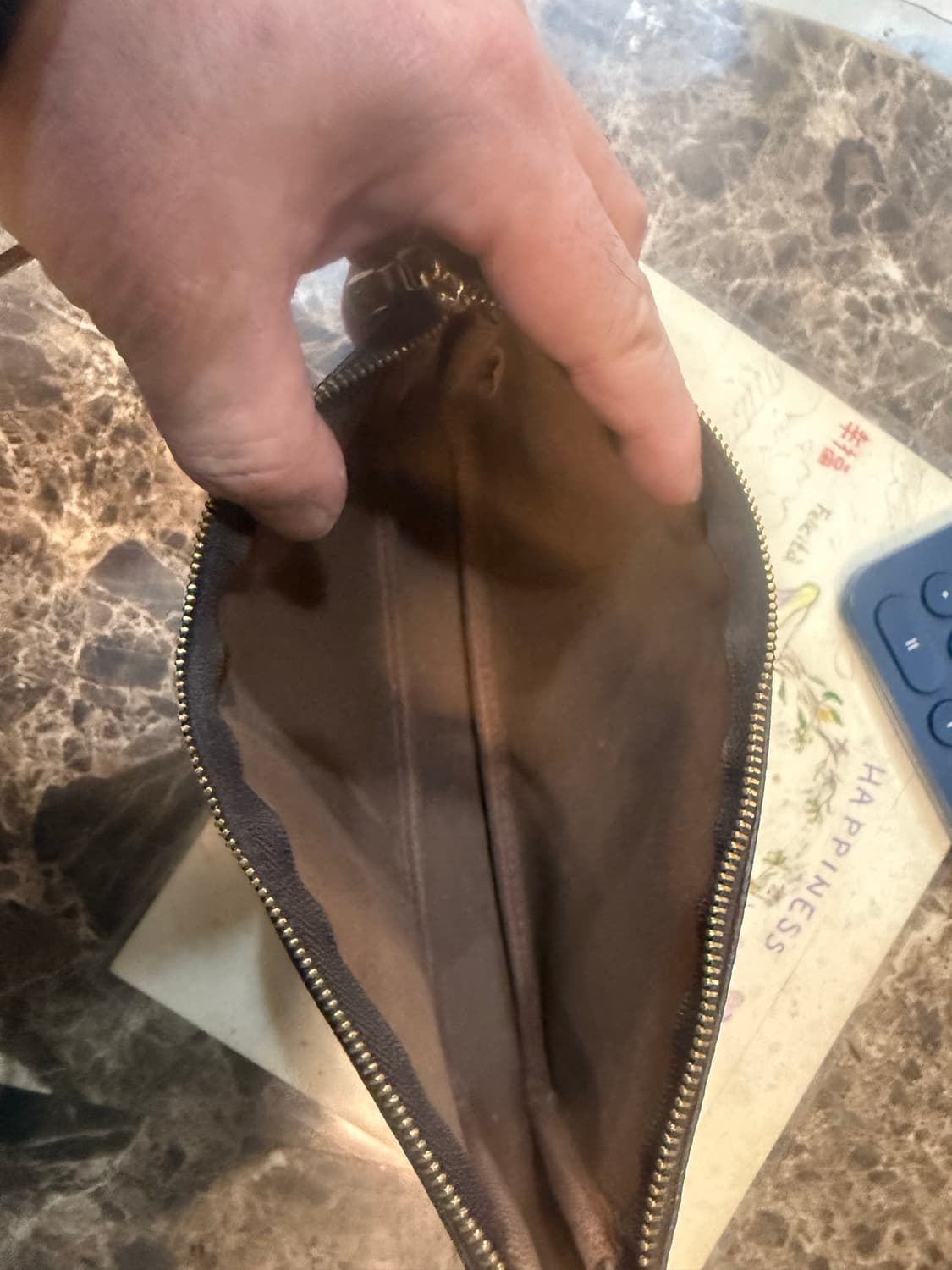 정품 루이비통 포쉐트 악세수아 팝니다 상품이미지6