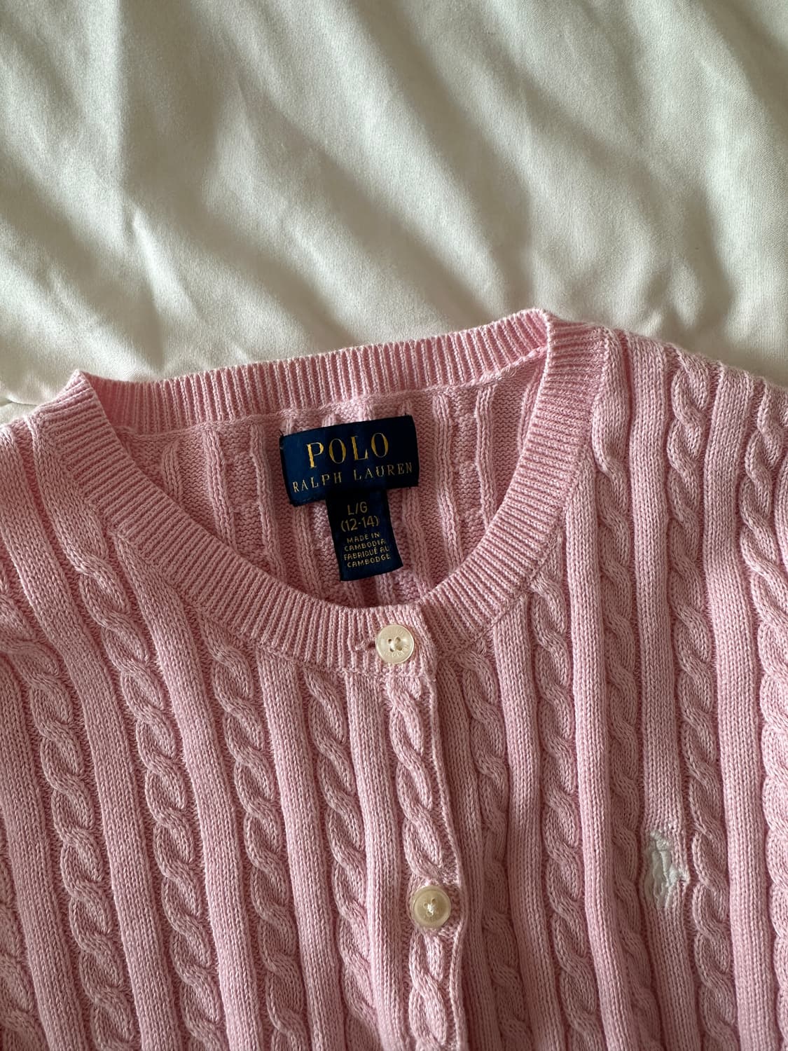 폴로 랄프로렌 미니 꽈배기 가디건 딸기우유색 상품이미지3