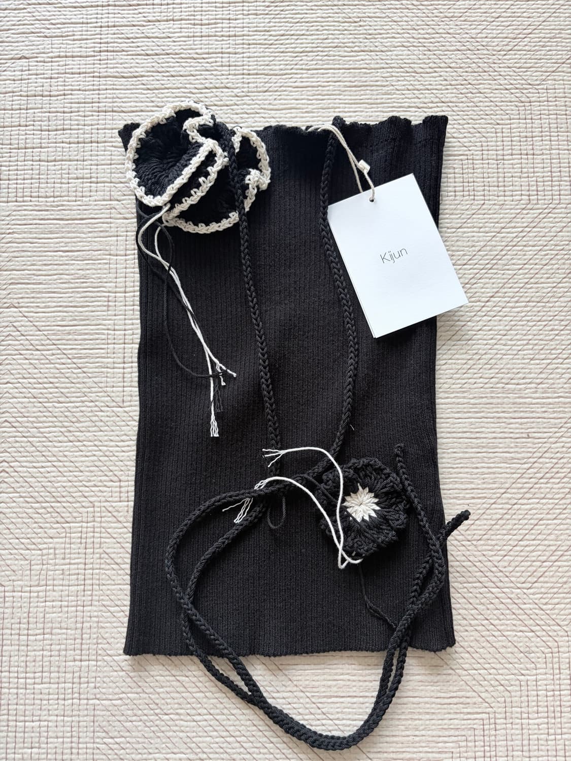 기준 Crochet Knit Tube Top Black 상품이미지4